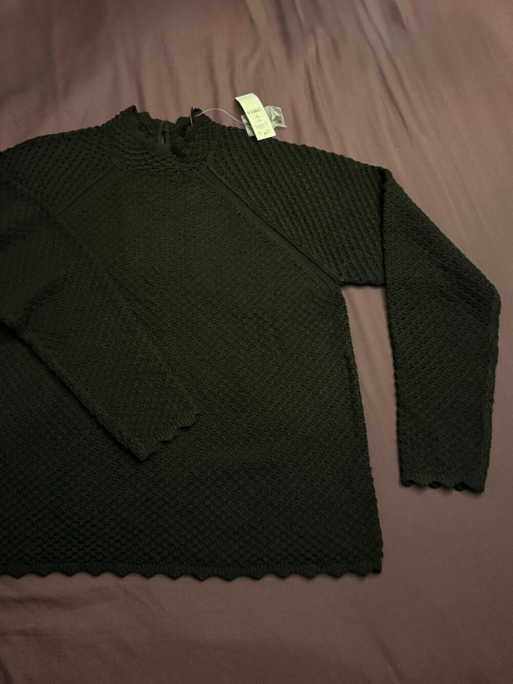 WHBM Pointelle Pullover Sweater Size L, Black